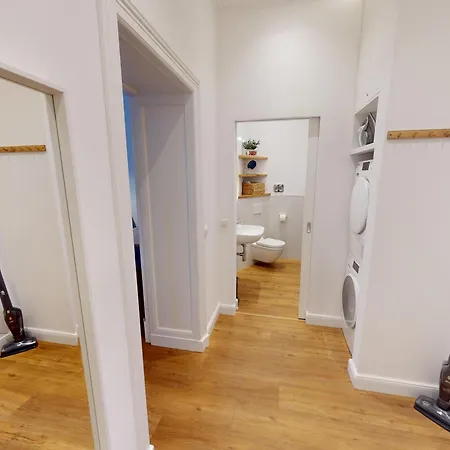 Myhappyplace Two In The Middle Of *