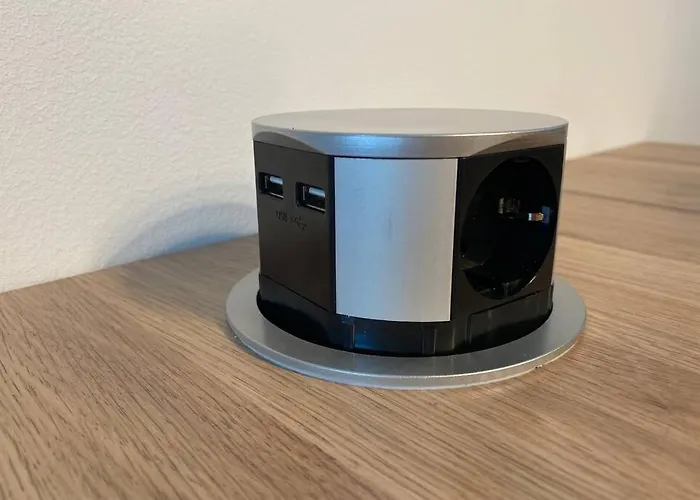 Myhappyplace Two In The Middle Of Daire Berlin